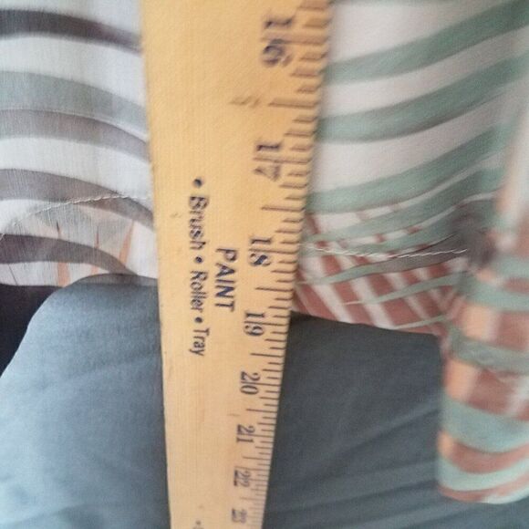 H&M Skirt Women's Size 8 Chiffon Leaf Printed Lined Pull On Skirt Neutral Colors - Picture 7 of 11